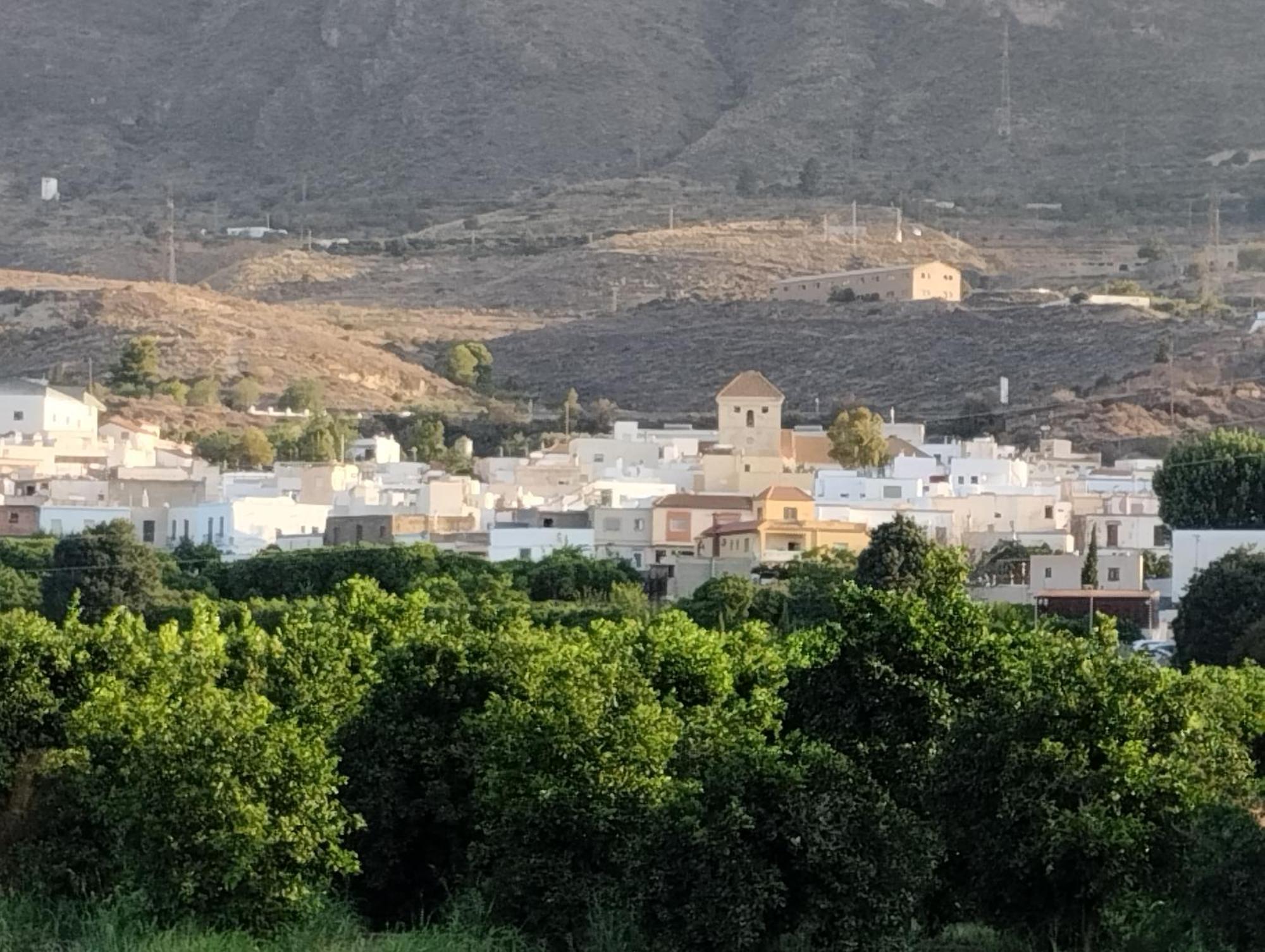 Casa Rural Con Chimenea, Barbacoa, Terraza Y Solarium Villa Illar Buitenkant foto